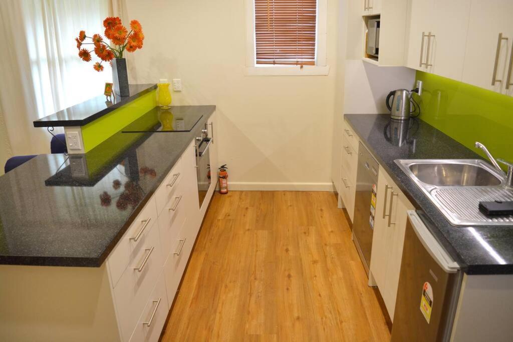 Riverlea Cottage - Cosy, Comfy, Quiet, Central تاومارونوي المظهر الخارجي الصورة